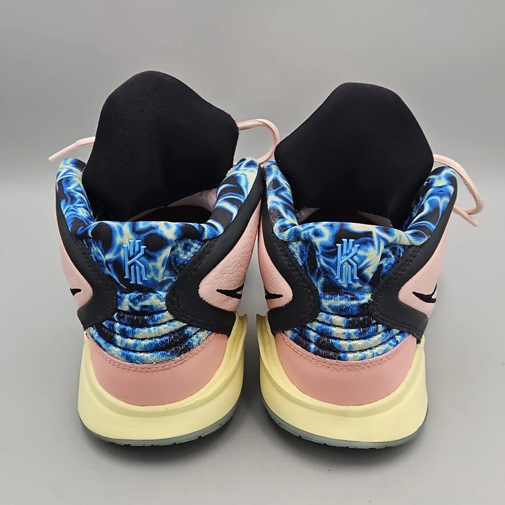 Nike Kyrie 8 Infinity Valentine's Day Pink DH5385-900 Men’s Size 10
